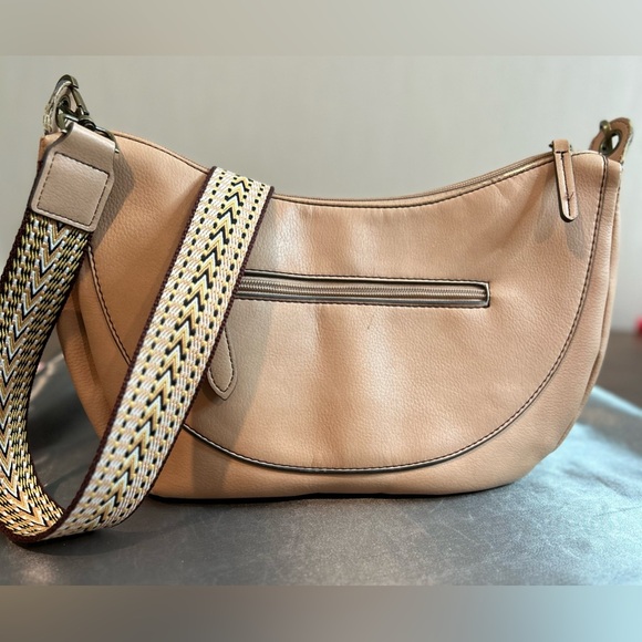 ANA Crossbody - Picture 4 of 4